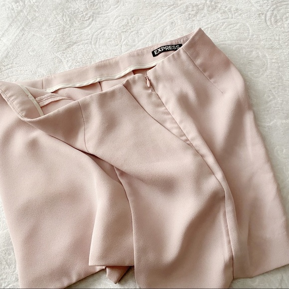 Express Light Pink Skort - Picture 12 of 16